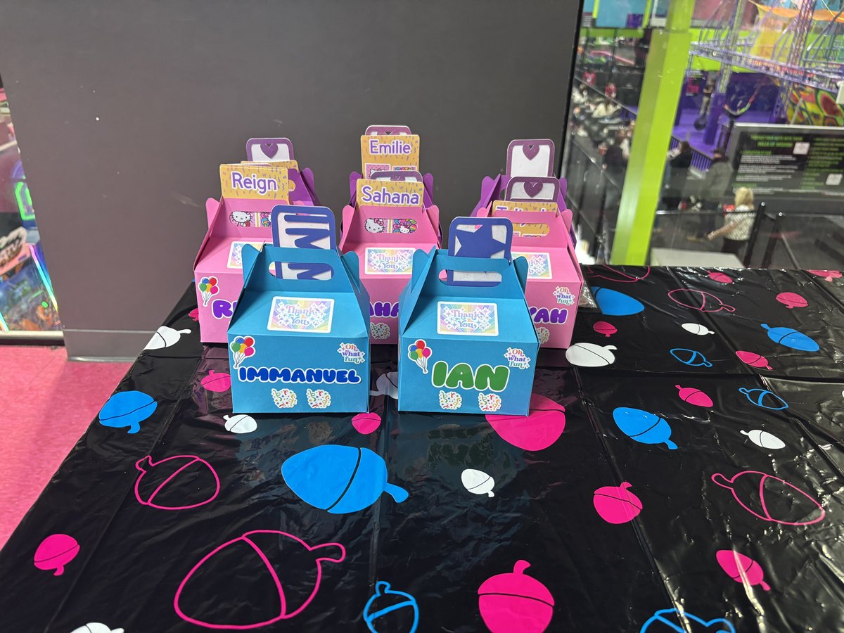 The first personalized Craft Dreams gable boxes, set up at the party